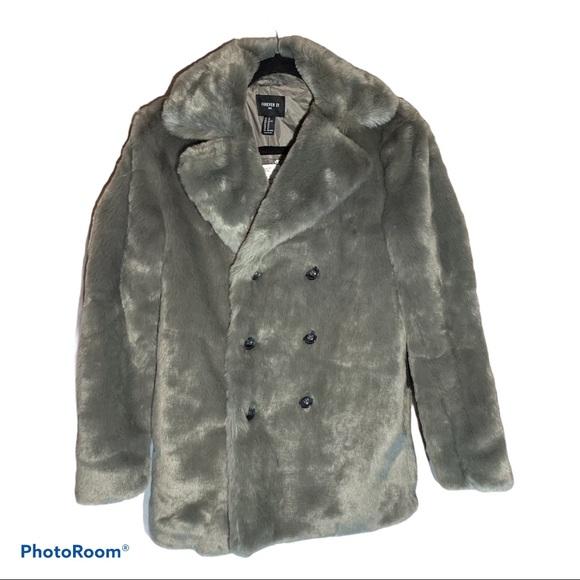 COPY - Forever 21 NWT Unisex Faux Fur Coat - Picture 3 of 6